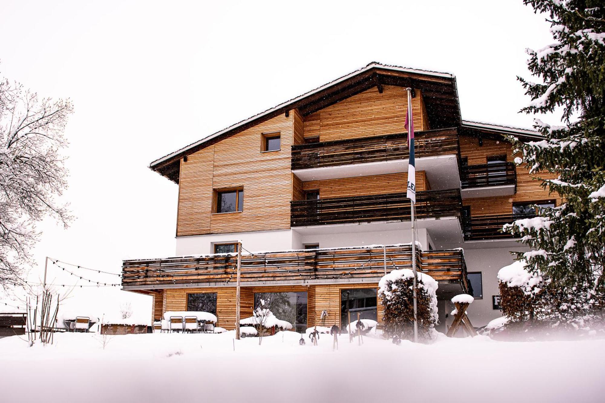 Flem Mountain Lodge 弗利姆斯 外观 照片